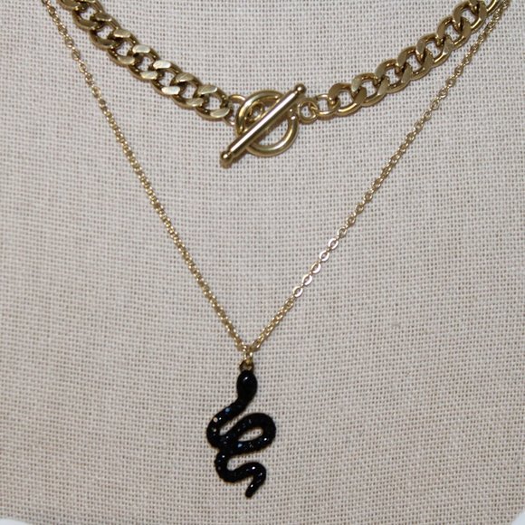 Snake Pendant Layered Necklace Set - Picture 2 of 3